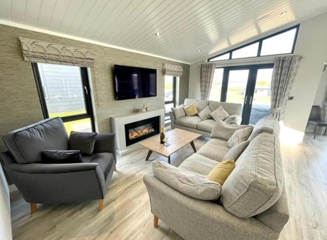 Penally *Luxury Holiday Home With Hot Tub Close To Beach* מראה חיצוני תמונה
